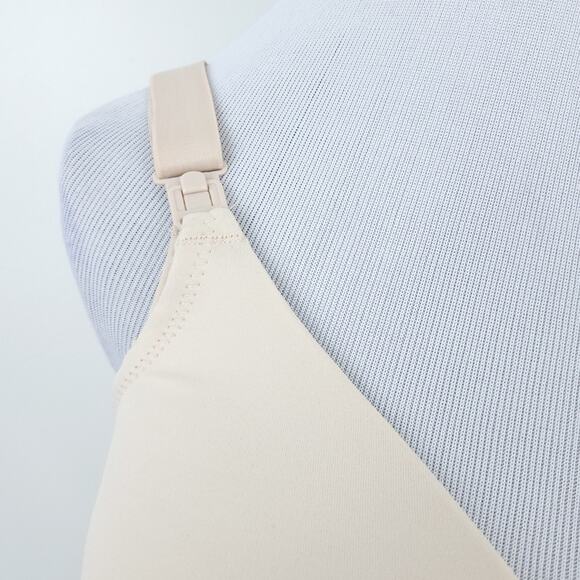 Leading Lady Seamless Nursing Bra 40D Beige #454, Soft Cup, One Handed Clips - Picture 2 of 6
